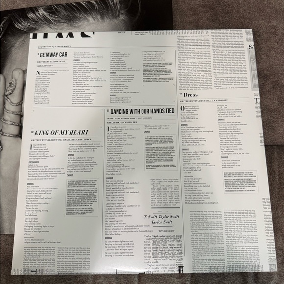 Taylor Swift Reputation Vinyl - Picture 7 of 7
